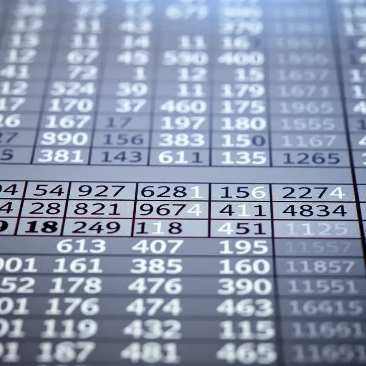 Table showing decimal numbers matched with their binary equivalents for learning and reference